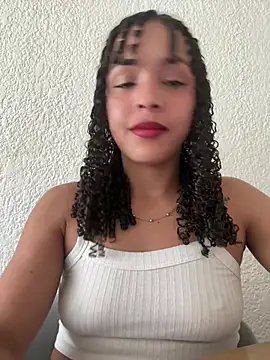 Yasmin777  online show from May 27, 2026, 6:15 pm