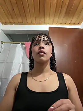 Yasmin777  online show from July 21, 2026, 9:38 pm