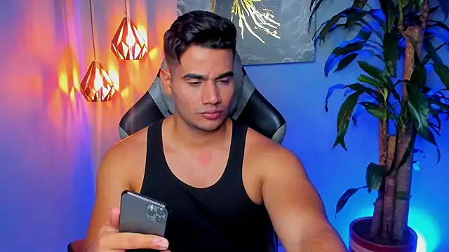 AndresR3 online show from November 15, 2025, 7:01 am