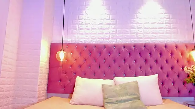 Snapshot of anette_bennet chatting on December 4, 2025, 7:35 pm anette bennet online show from December 4, 2025, 7:35 pm