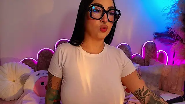 Claiborne Morris online show from February 22, 2026, 7:59 pm