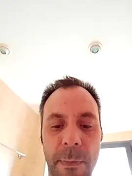 Snapshot of manchego85 chatting on October 19, 2025, 12:52 pm manchego85 online show from October 19, 2025, 12:52 pm