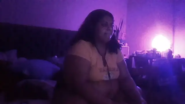 1n0nlythroat online show from June 14, 2026, 9:32 am