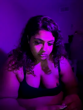 1n0nlythroat online show from September 9, 2025, 8:24 am