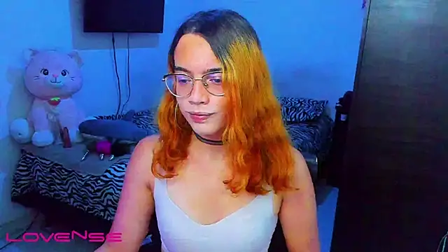 Snapshot of lillykittyy chatting on December 15, 2025, 7:52 pm lillykittyy online show from December 15, 2025, 7:52 pm