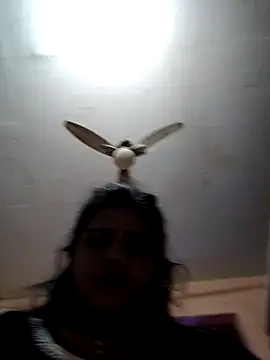 USER-MAYA online show from October 19, 2025, 3:20 am