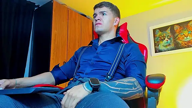 Snapshot of ALPHA_DOMINUS_ chatting on October 8, 2025, 3:52 am ALPHA DOMINUS online show from October 8, 2025, 3:52 am