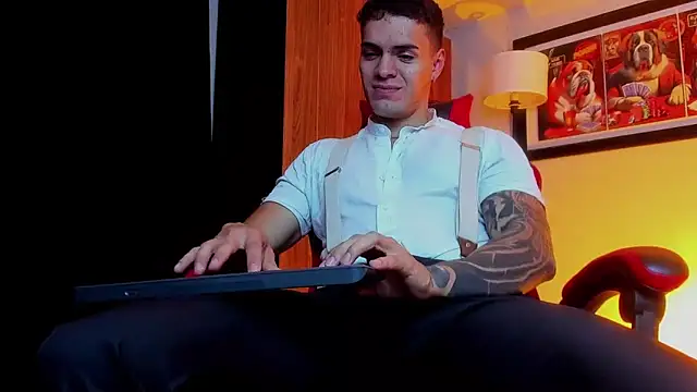 ALPHA DOMINUS  online show from March 3, 2026, 4:52 am