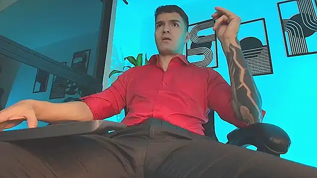 Snapshot of ALPHA_DOMINUS_ chatting on July 9, 2026, 4:02 am ALPHA DOMINUS online show from July 9, 2026, 4:02 am