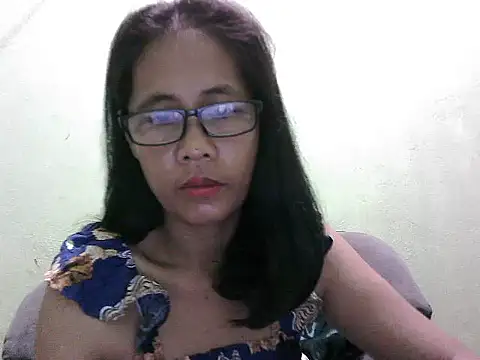 Snapshot of HotLadyPinay32 chatting on March 20, 2026, 5:25 pm HotLadyPinay32 online show from March 20, 2026, 5:25 pm