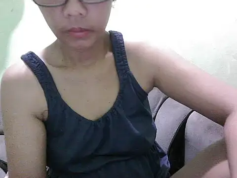 HotLadyPinay32 online show from May 1, 2026, 10:26 pm