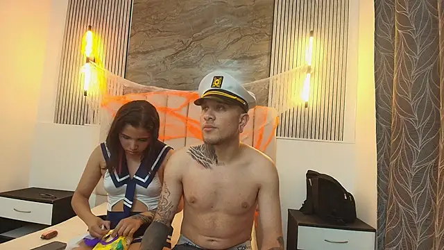 RavenandCody online show from October 28, 2025, 4:24 am