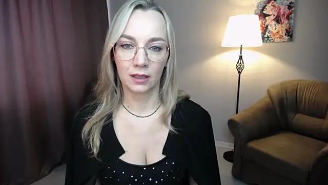 Ava Elior online show from February 19, 2026, 10:34 am