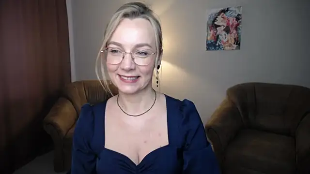 Snapshot of Ava_Elior chatting on June 17, 2026, 10:58 am Ava Elior online show from June 17, 2026, 10:58 am