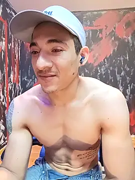Snapshot of jhonny_thes28 chatting on May 9, 2026, 2:42 pm jhonny thes28 online show from May 9, 2026, 2:42 pm