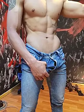 Snapshot of jhonny_thes28 chatting on May 15, 2026, 5:55 pm jhonny thes28 online show from May 15, 2026, 5:55 pm
