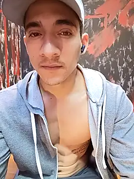 Snapshot of jhonny_thes28 chatting on May 9, 2026, 1:31 am jhonny thes28 online show from May 9, 2026, 1:31 am
