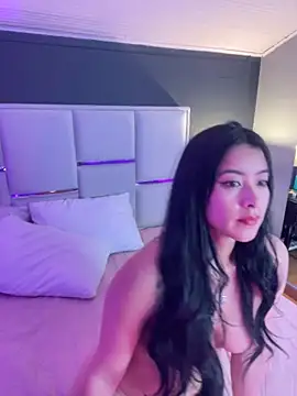 BellaFernandez   online show from October 16, 2025, 11:51 am