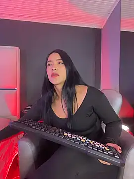 BellaFernandez   online show from June 26, 2026, 12:55 pm