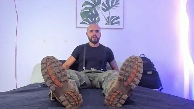 Snapshot of Maximo_Di_Santi chatting on October 17, 2025, 7:59 pm Maximo Di Santi online show from October 17, 2025, 7:59 pm