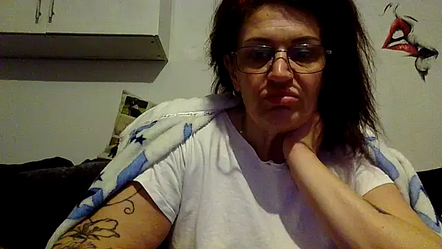 RubyyRosee online show from March 15, 2026, 6:20 am