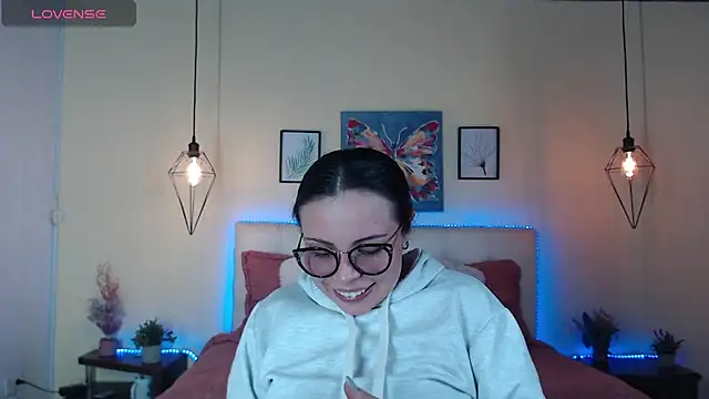Snapshot of Megan_05_ chatting on August 3, 2026, 7:09 pm Megan 05 online show from August 3, 2026, 7:09 pm