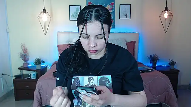 Snapshot of Megan_05_ chatting on July 26, 2026, 7:32 pm Megan 05 online show from July 26, 2026, 7:32 pm