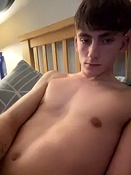 dylanD7777 online show from October 28, 2025, 9:36 pm