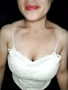 susanata online show from October 5, 2025, 1:57 pm