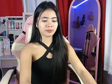 Snapshot of pinay_sharmelyn chatting on March 11, 2026, 3:06 pm pinay sharmelyn online show from March 11, 2026, 3:06 pm