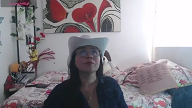 Snapshot of anii_mantilla chatting on July 30, 2026, 8:52 pm anii mantilla online show from July 30, 2026, 8:52 pm