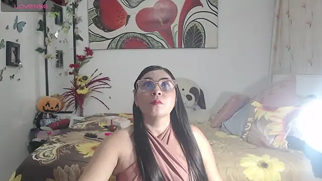 anii mantilla online show from April 21, 2026, 2:14 am