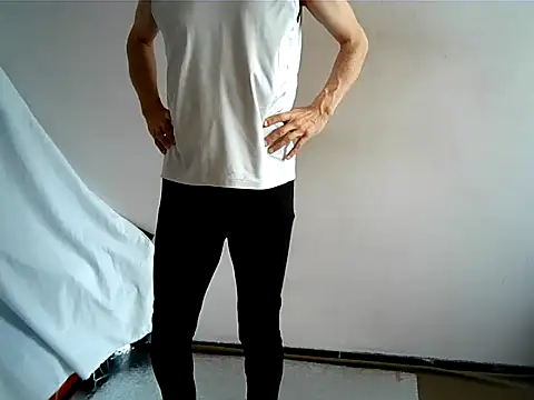 matrix70016 online show from October 10, 2025, 3:13 pm