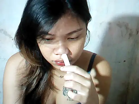 Snapshot of MorenaLovelyPinay24 chatting on October 29, 2025, 12:42 am MorenaLovelyPinay24 online show from October 29, 2025, 12:42 am