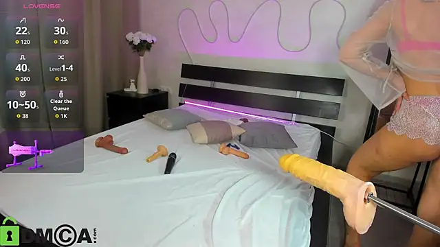 Stasy Traiin online show from February 5, 2026, 1:34 am