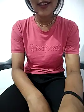 Naina 04 online show from October 9, 2025, 5:13 pm