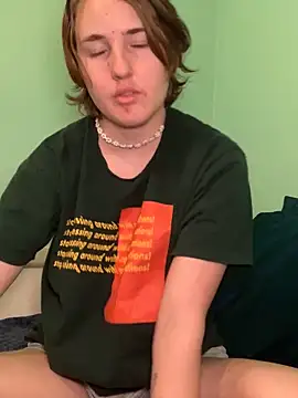 Snapshot of angelbliss10100 chatting on October 30, 2025, 5:54 pm angelbliss10100 online show from October 30, 2025, 5:54 pm