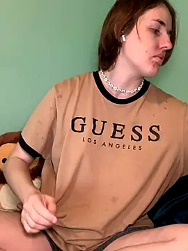 Snapshot of angelbliss10100 chatting on November 8, 2025, 6:00 pm angelbliss10100 online show from November 8, 2025, 6:00 pm