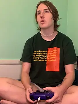 Snapshot of angelbliss10100 chatting on November 1, 2025, 4:56 pm angelbliss10100 online show from November 1, 2025, 4:56 pm