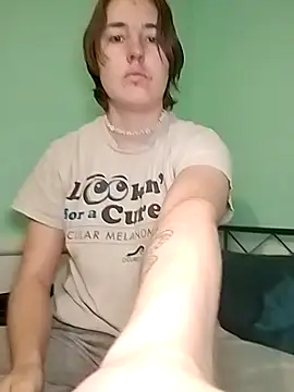 Snapshot of angelbliss10100 chatting on October 14, 2025, 5:24 pm angelbliss10100 online show from October 14, 2025, 5:24 pm