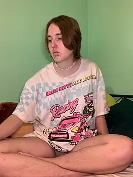 Snapshot of angelbliss10100 chatting on November 9, 2025, 5:39 pm angelbliss10100 online show from November 9, 2025, 5:39 pm