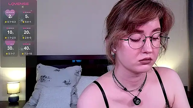 Snapshot of _AlexaFlowers_ chatting on June 10, 2026, 10:38 am AlexaFlowers online show from June 10, 2026, 10:38 am