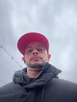 Carlosmauricio123 online show from March 15, 2026, 7:43 pm