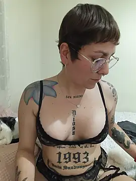 Snapshot of xjuanaxmaldadxxx chatting on August 3, 2026, 11:20 pm xjuanaxmaldadxxx online show from August 3, 2026, 11:20 pm