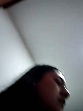 Megara 25 online show from December 5, 2025, 2:00 am