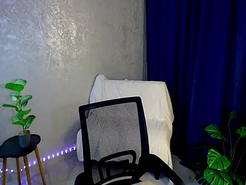 Snapshot of arlana_klart chatting on November 21, 2025, 1:26 am arlana klart online show from November 21, 2025, 1:26 am