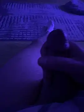 Snapshot of MikeFake chatting on February 10, 2026, 5:28 am MikeFake online show from February 10, 2026, 5:28 am