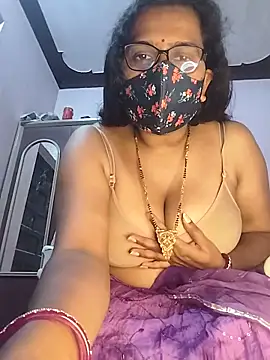 Snapshot of sexy_aaru chatting on June 20, 2026, 6:51 am sexy aaru online show from June 20, 2026, 6:51 am
