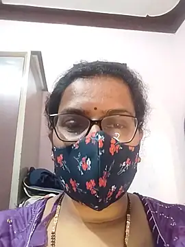 Snapshot of sexy_aaru chatting on June 20, 2026, 6:57 pm sexy aaru online show from June 20, 2026, 6:57 pm