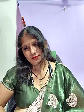 Sonalihot  online show from May 4, 2026, 6:44 pm